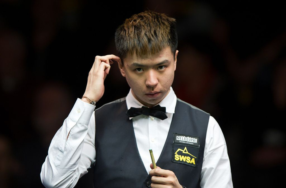 而被亚洲足 而被亚洲足