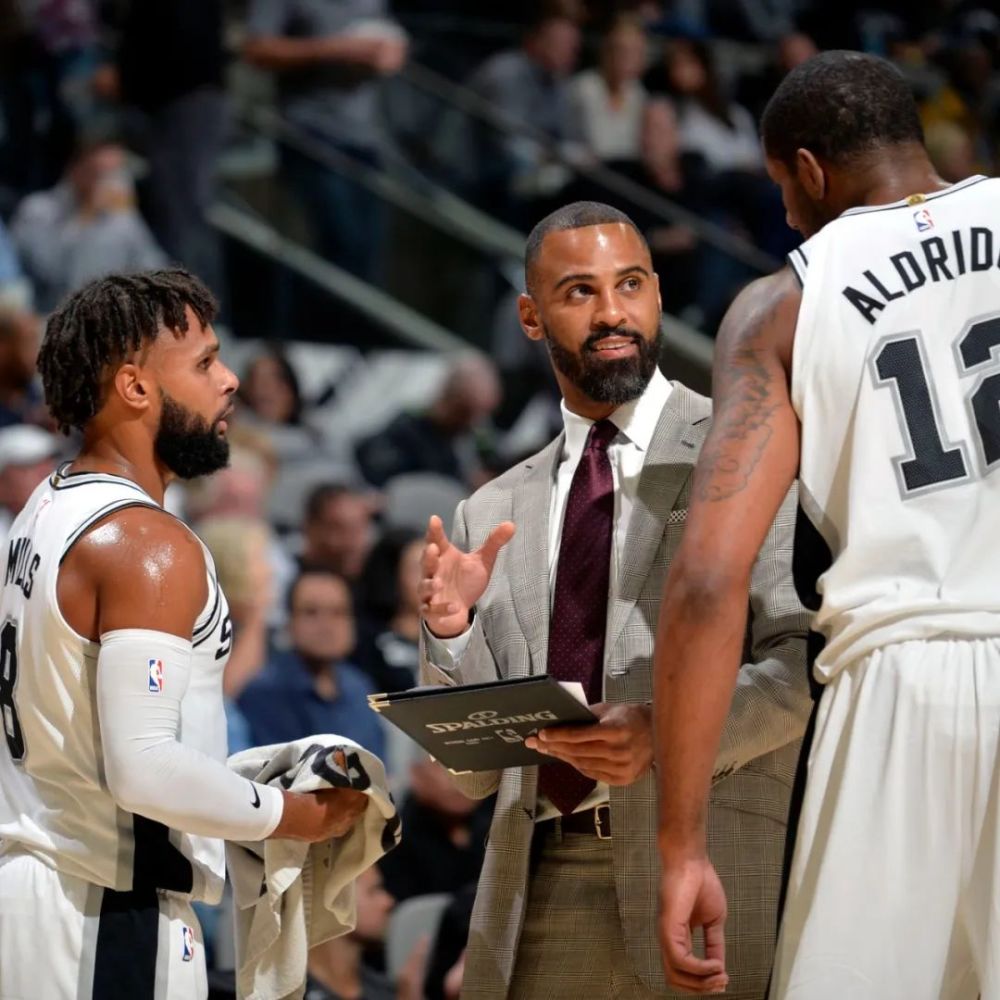 遭遇五连败 遭遇五连败