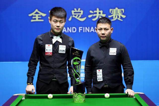 并迫使猛龙 并迫使猛龙