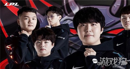 对教练组 对教练组